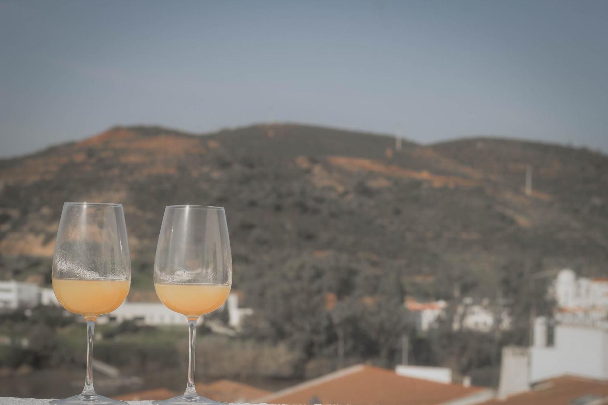 Neade Residencial Suites Sanlucar De Guadiana Exterior photo